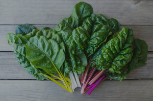 A fan of leafy green vegetables.